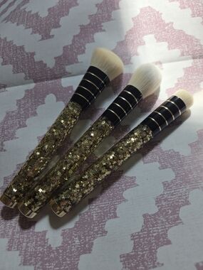Sonia Kashuk For Target -Gold Glitter Makeup Brush Set Limited Edition